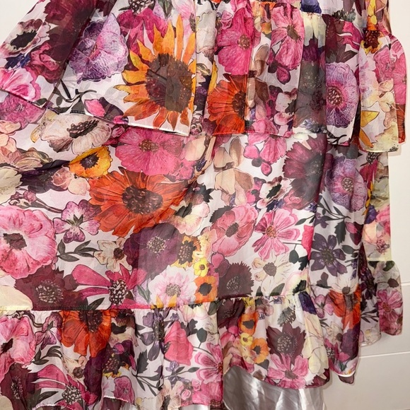 NWT | Mac Duggal 56048 White Multi Ruffle Tiered Floral Chiffon Dress Size 4 - Picture 12 of 16